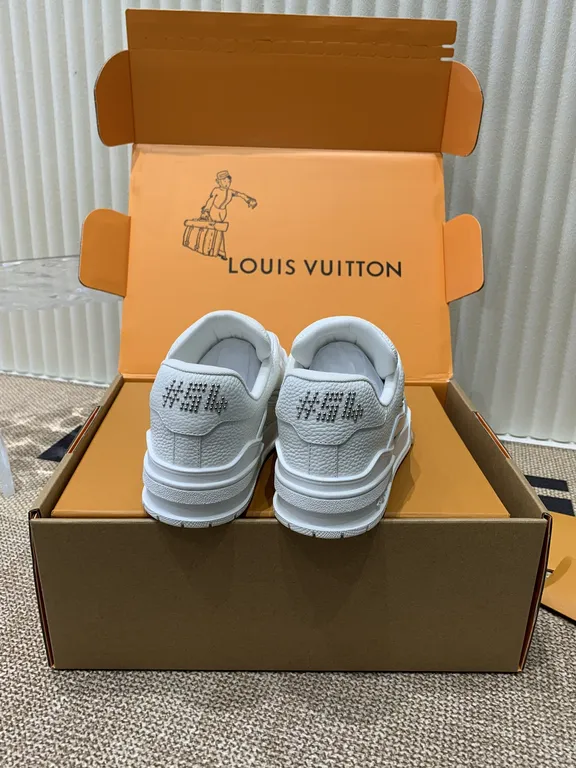 Louis Vuitton Shoe 